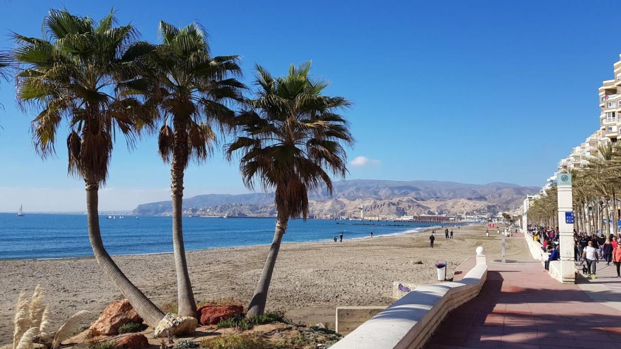 Apartamento El Zapillo Almeria Bagian luar foto